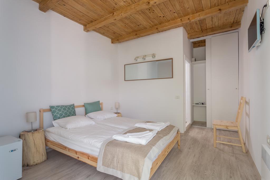 Hotel Casa Stavros Două Mai Zewnętrze zdjęcie